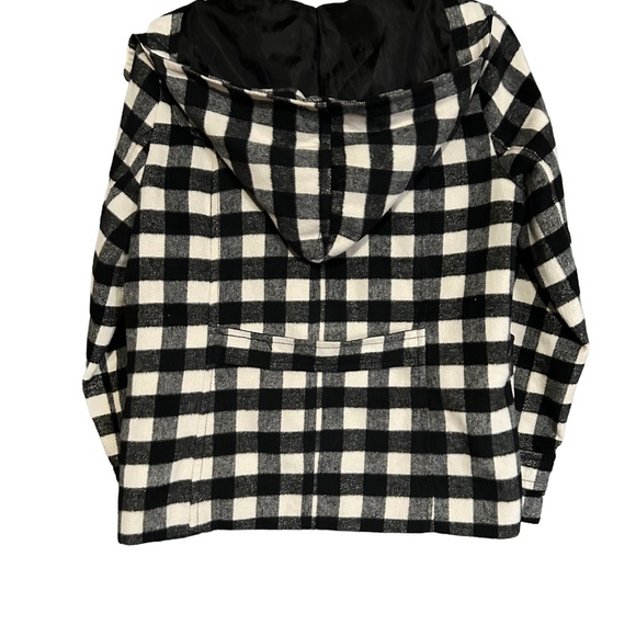 Love Tree Plaid Jacket - Picture 2 of 7